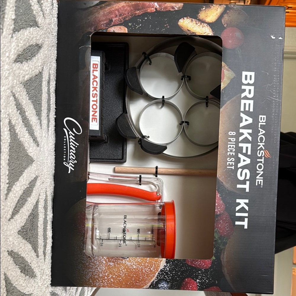 Blackstone Breakfast Kit 8 Piece Set - Black and Orange
